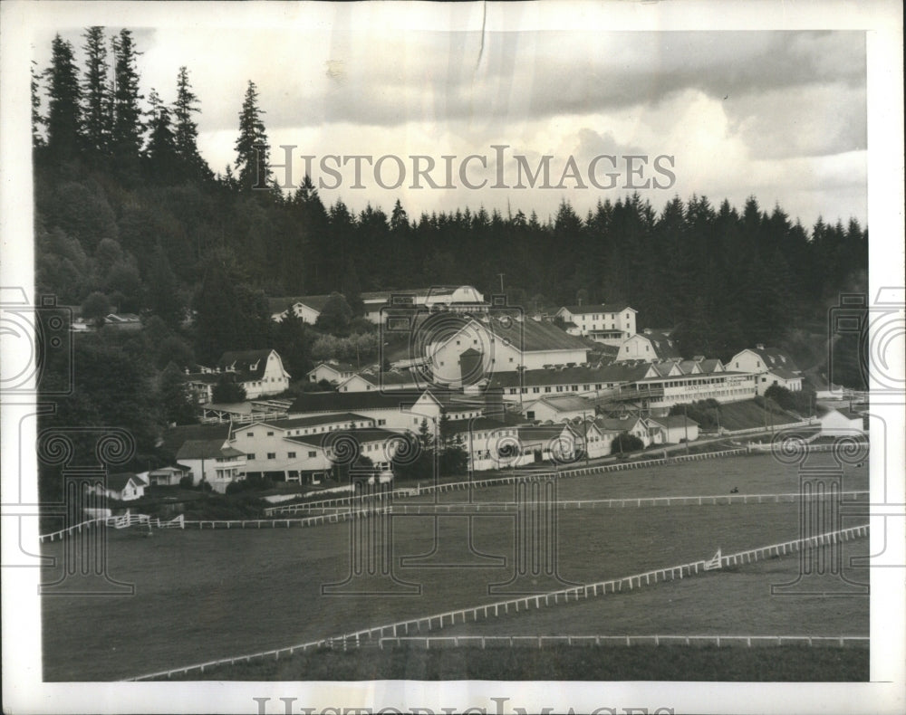 1942 Press Photo Press Photo New Worlds Champion Milk