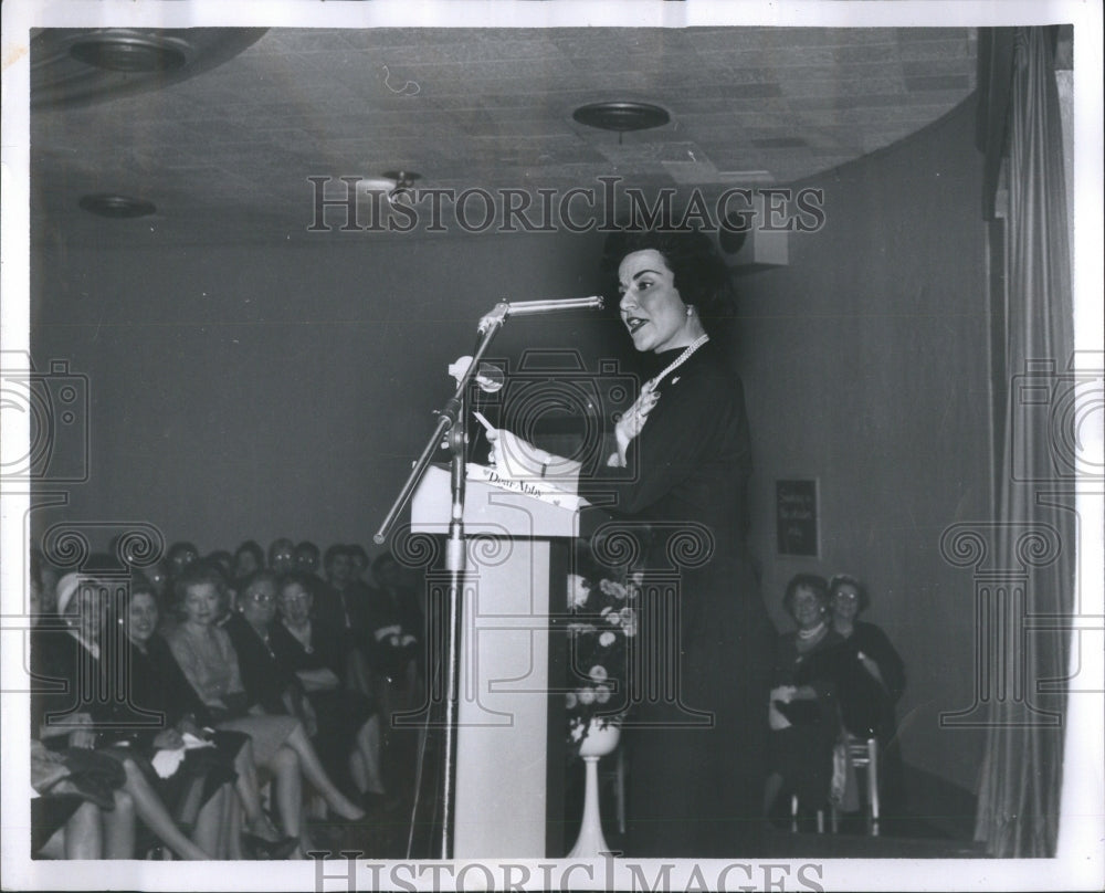 1964 Press Photo Abigail Van Buren speaking engagement