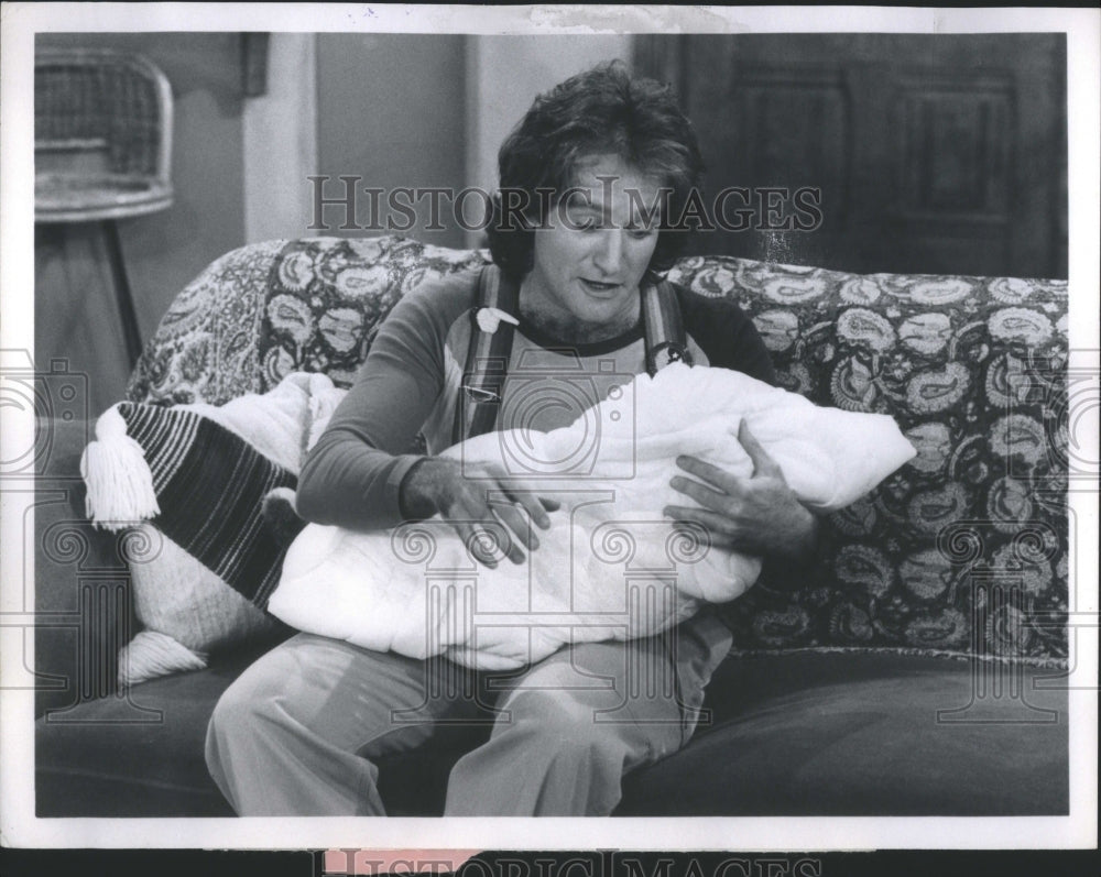 1979 Press Photo Robin McLaurim Williams Actor Alien