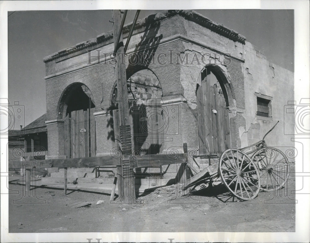 1937 Press Photo Cities Abandoned