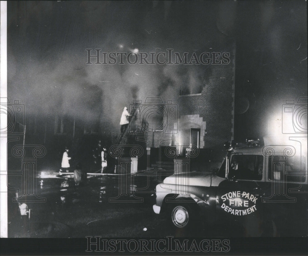 1970 Press Photo Sacred Heart Seminary Burning Firemen