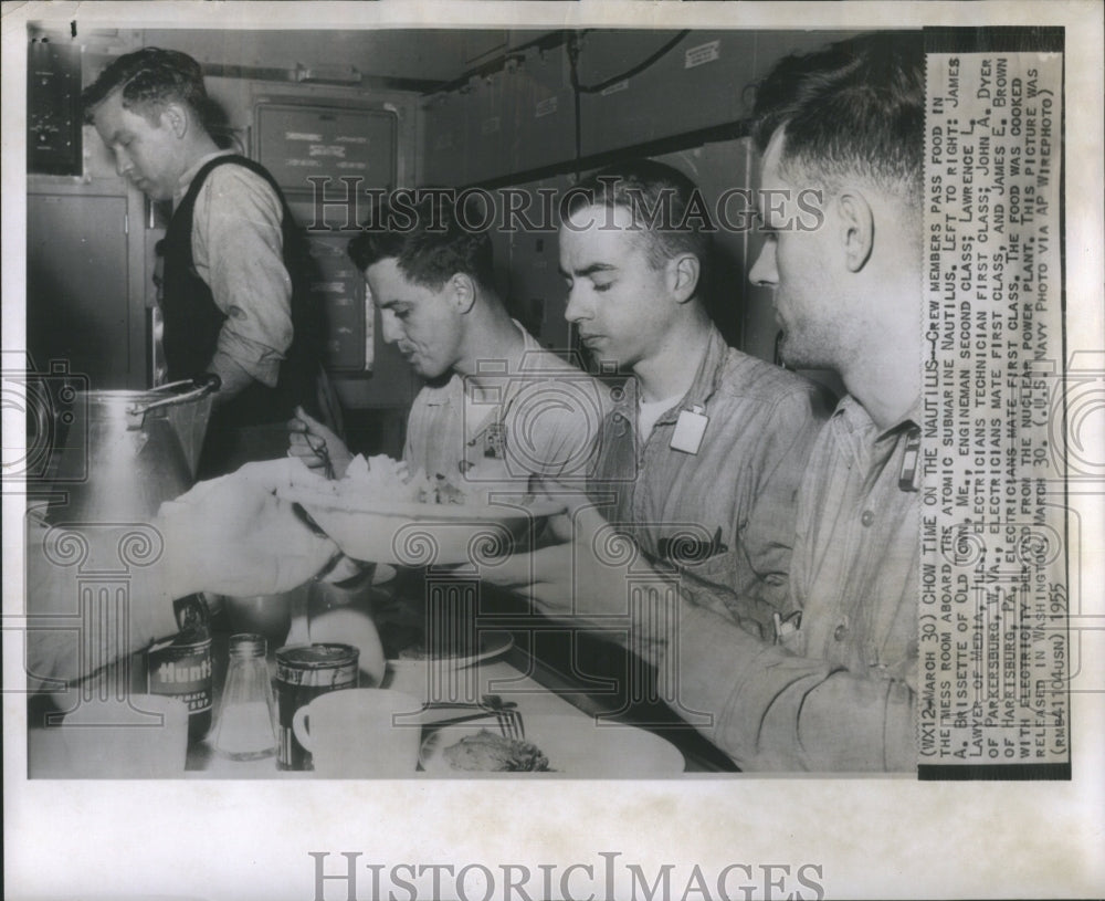 1955 Press Photo Crew Members on the Natuilus