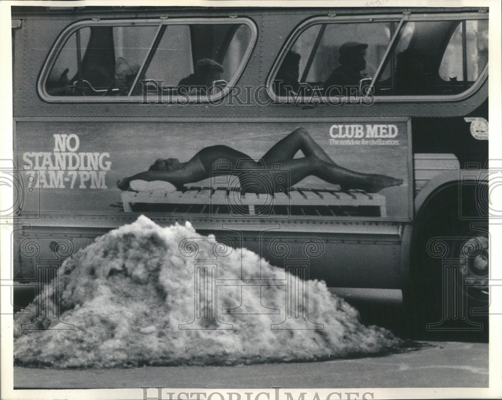 1988 Press Photo Advertising