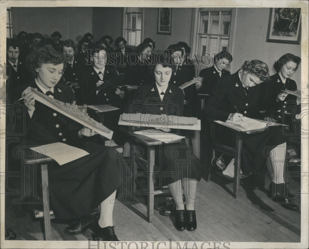 1951 Press Photo Waves Boot Training Aircraft ship