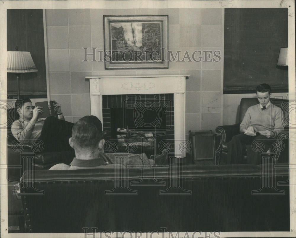 1946 Press Photo Parker High School kids :