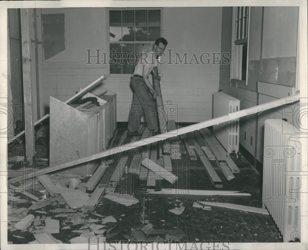 1947 Press Photo Surplus Nurses Peterson Gustave