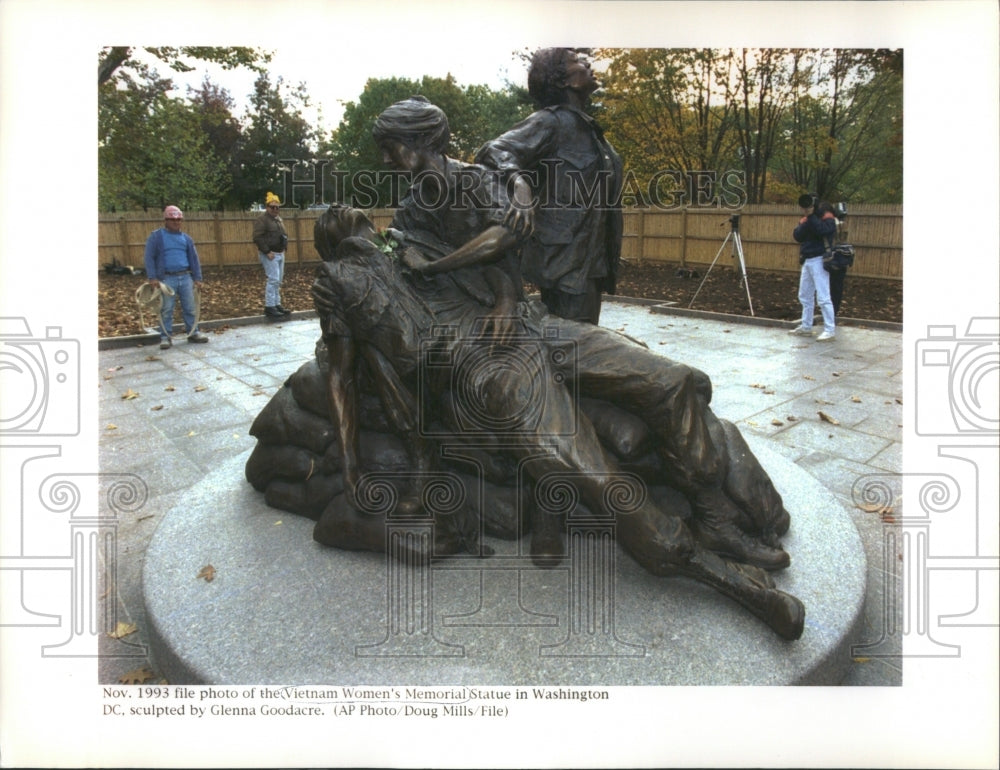 1993 Press Photo Vietnam Womens memorial