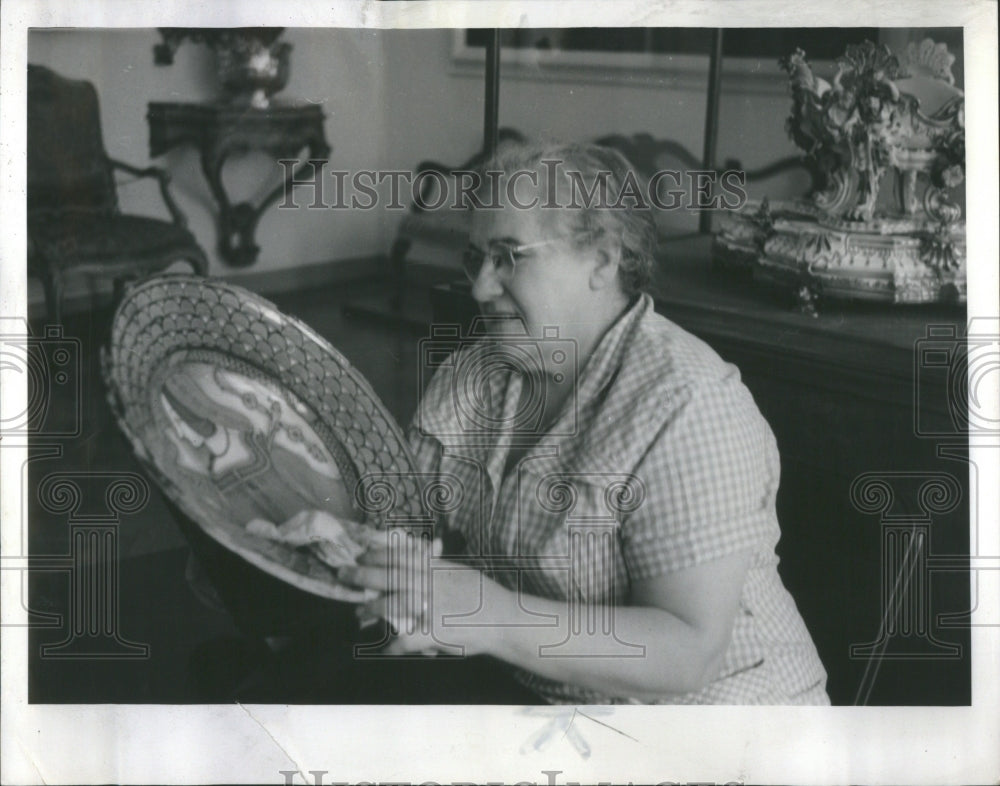 1980 Press Photo House Keeping Ghita Cary MRS. Cullen