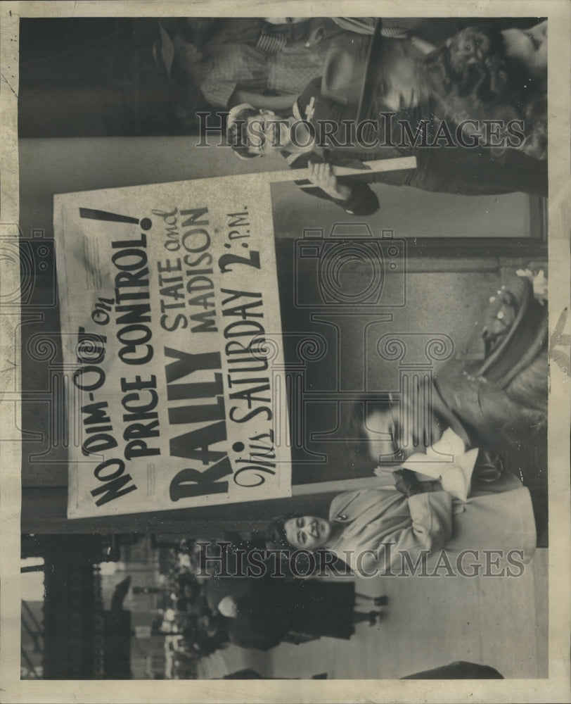 1946 Press Photo .Robin Vanbures Emergency Committee