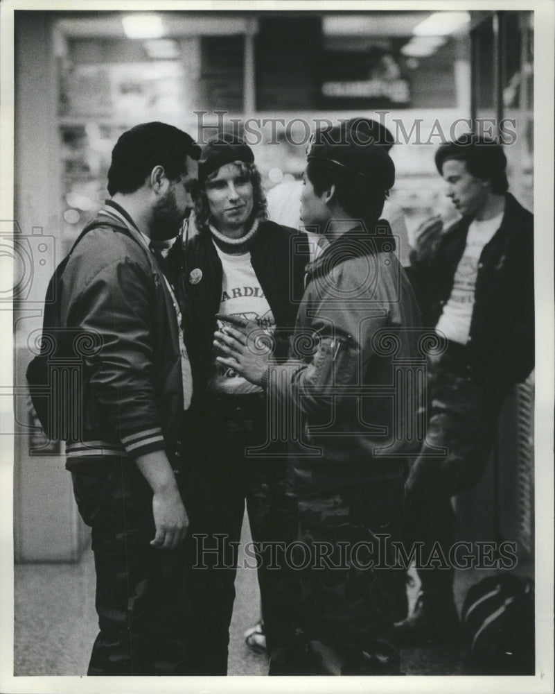 1981 Press Photo Guardian Angles Chat Patrol Leaders