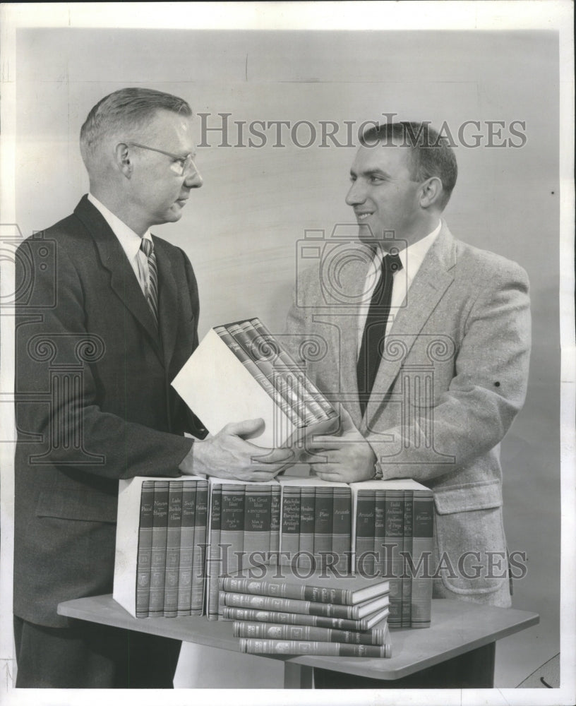 1958 Press Photo Hoke Norris Glen Hasler Saint Dolton