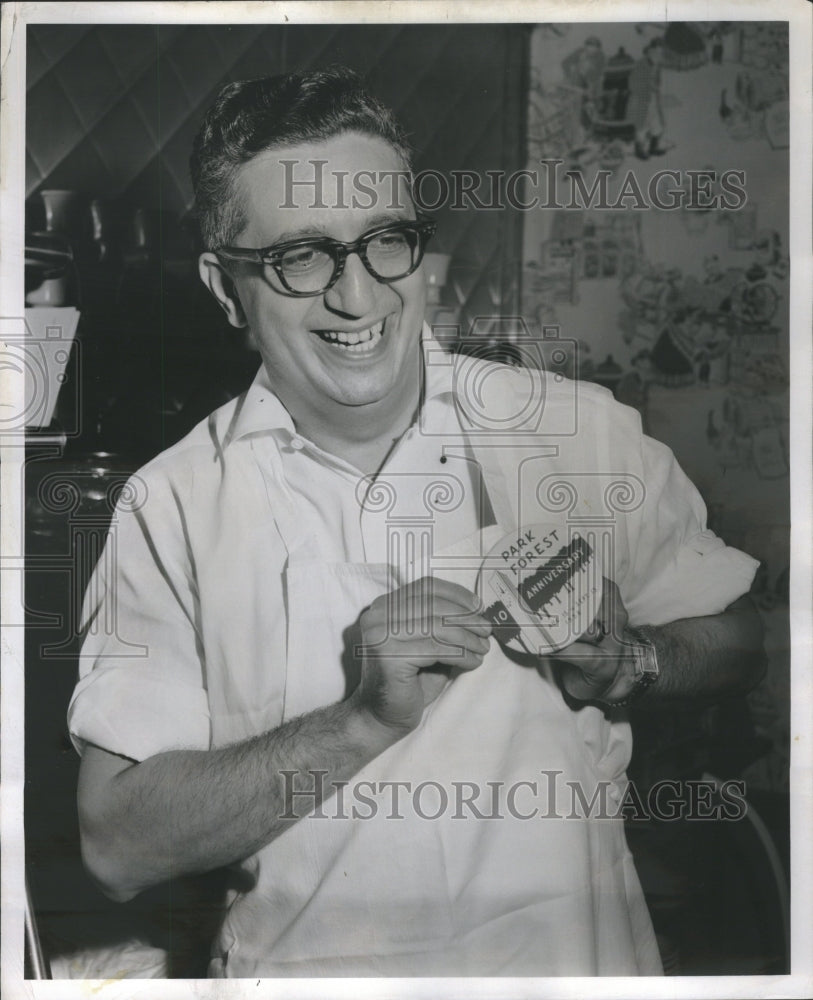 1958 Sheldon Weiss Press Photo