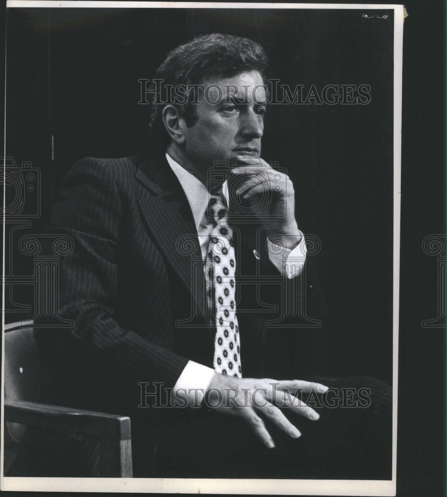 1974 Press Photo Sander Levin seated in thought