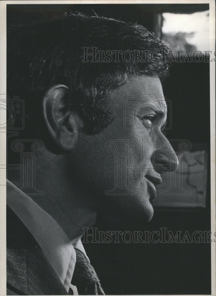 1974 Press Photo Sander Martin Levin