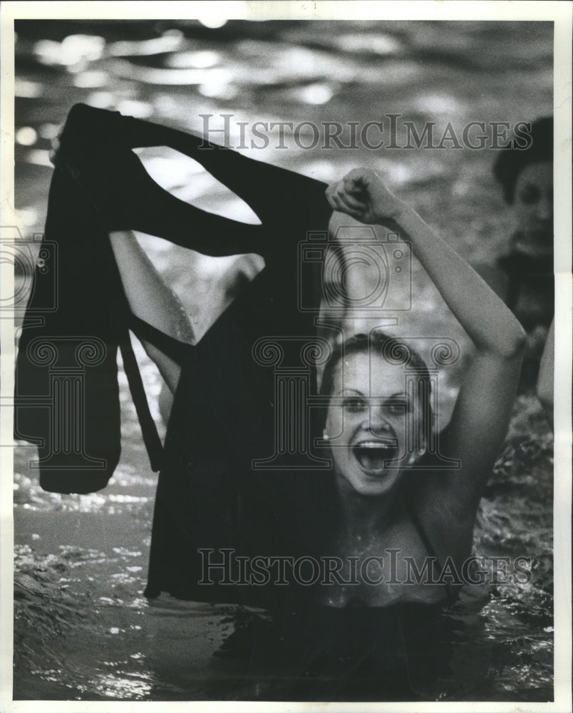 1982 Press Photo Senior Nursing Students Illinois