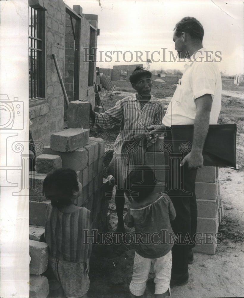 1967 Press Photo Agency International Development