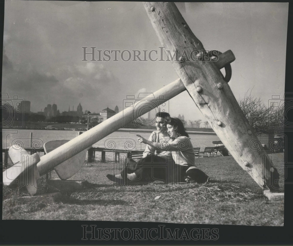 1958 Press Photo Spring Weather Burnham Park