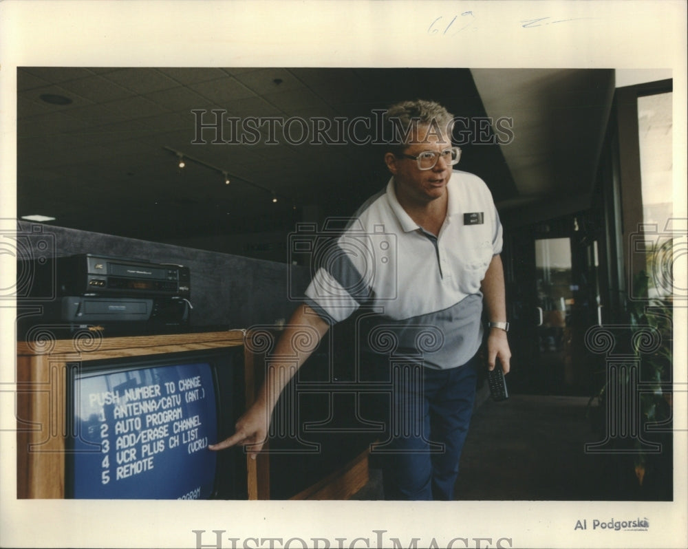 1993 Press Photo VCR ABT Appliance Morton Grove