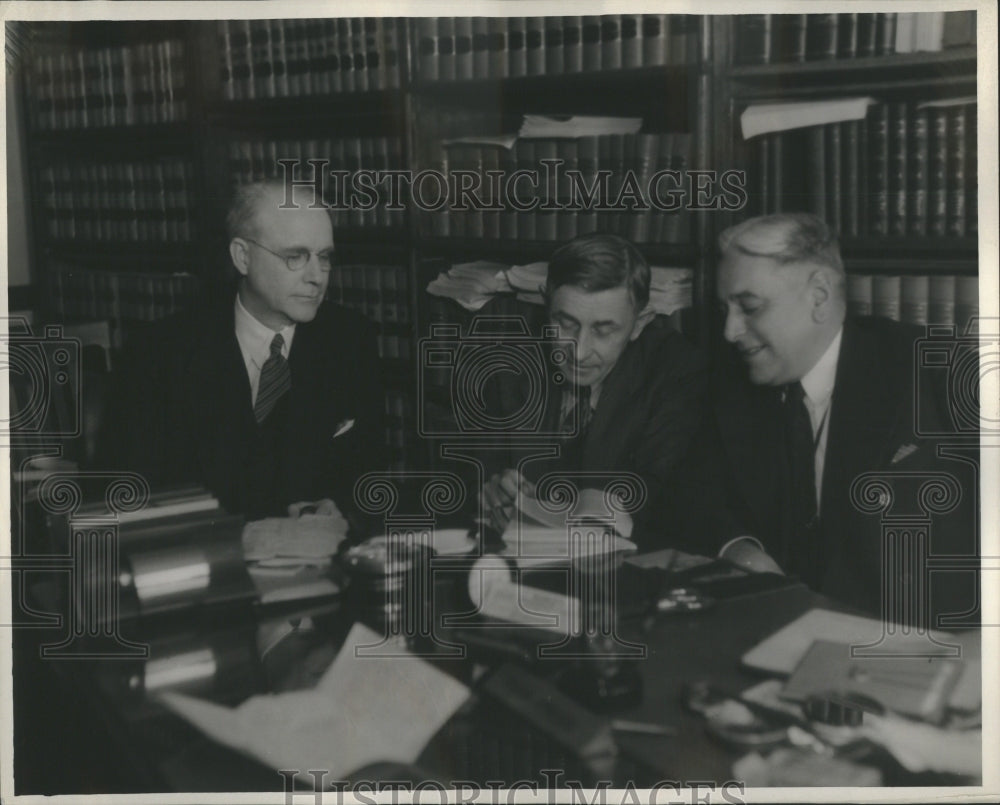 1937 Press Photo Unemployment International Labour