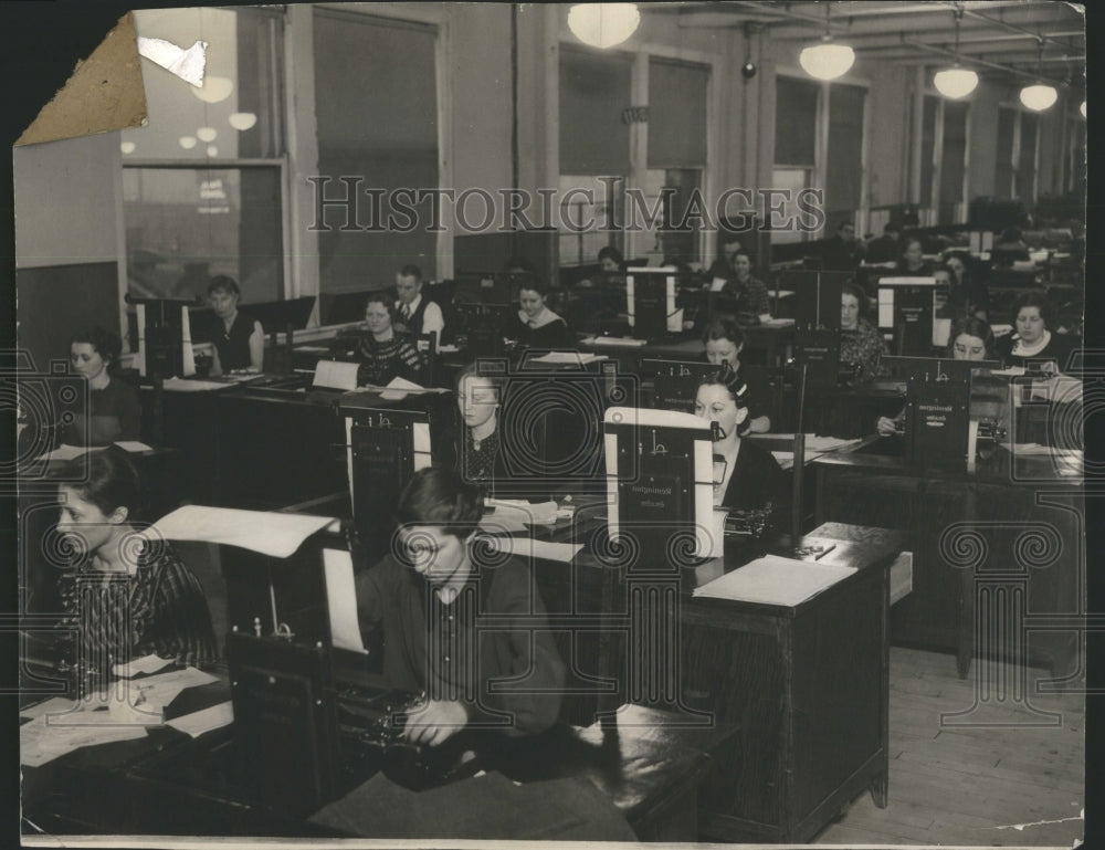 1935 Press Photo Work Progress Administration payroll