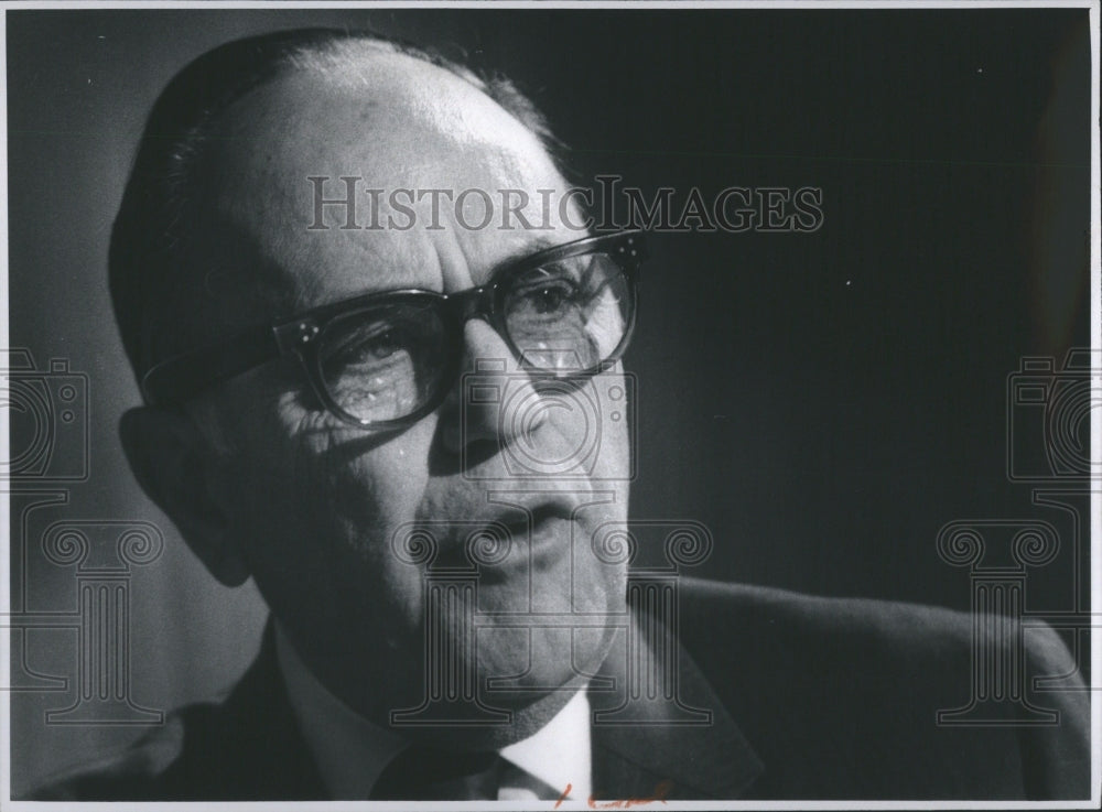 1970 Press Photo Dr.Robt. J.Mason