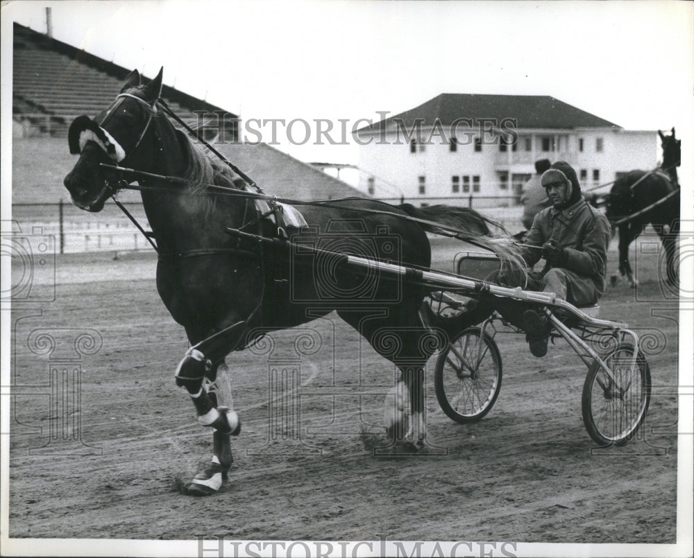 1965 Press Photo Charis Boring Royal Lawrence Victory