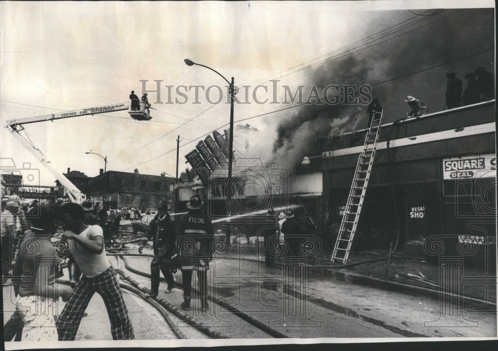 1973 Press Photo Hardware store