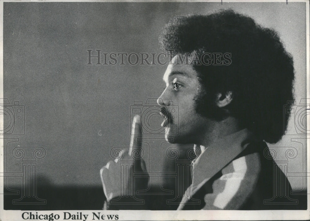 1975 Press Photo Jesse Louis Jackson Students Activits