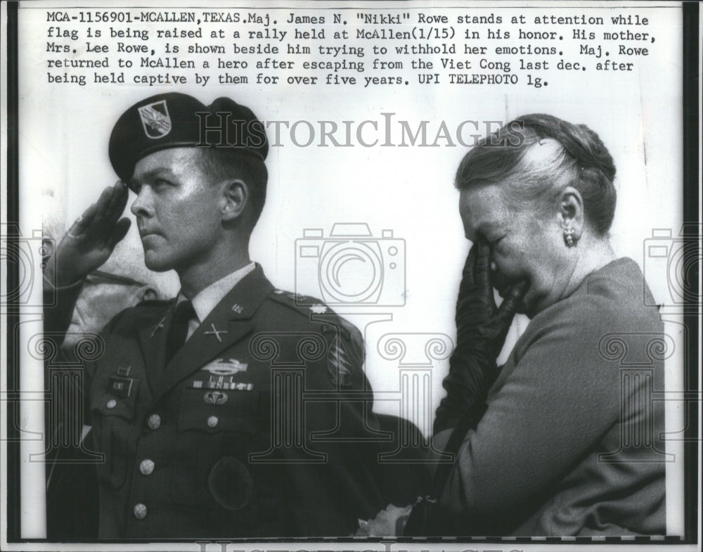 1969 Press Photo Army Officer Commissione Uniformed