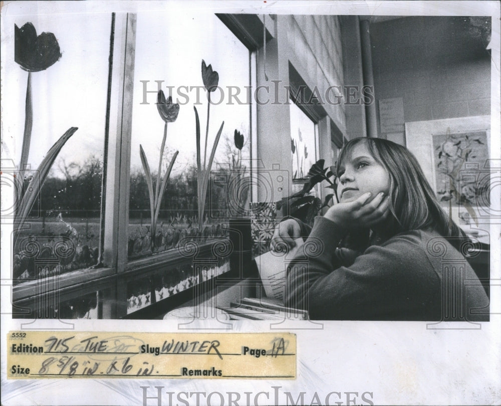 1974 Press Photo Spring Climate Winter Temperate