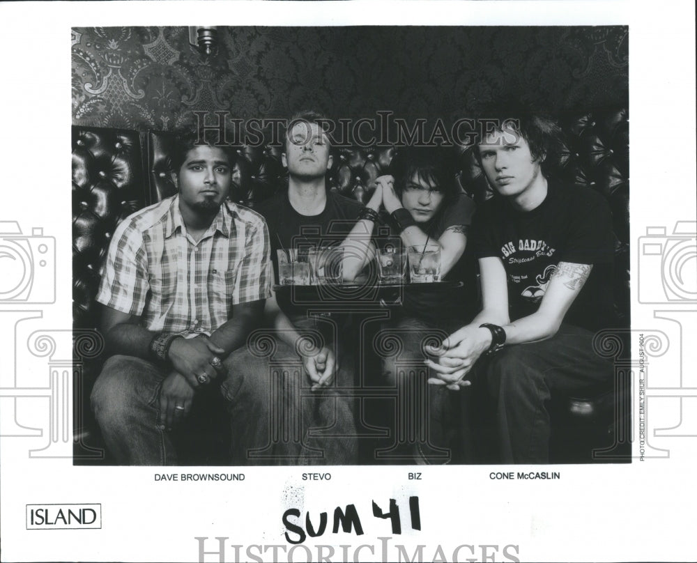 2004 Press Photo Sum 41 Rock Band Tom Thacker