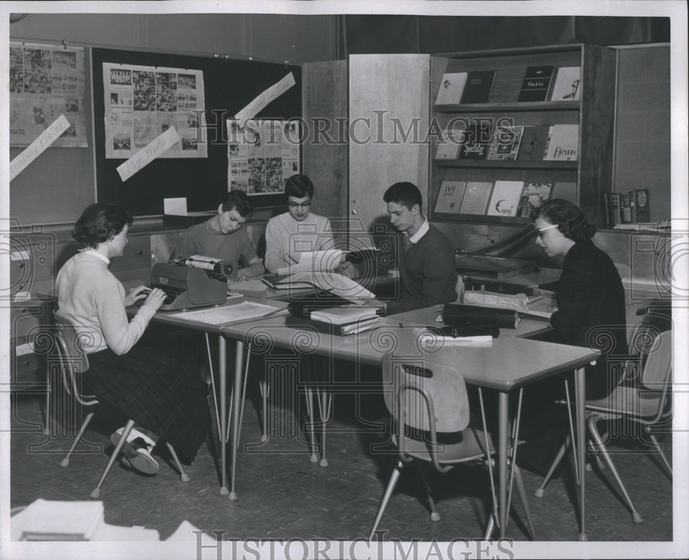 1956 Press Photo Mich Cities Traverse City Northern M