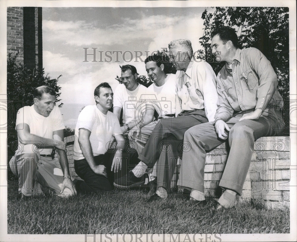 1952 Press Photo Athletic director advise future coach