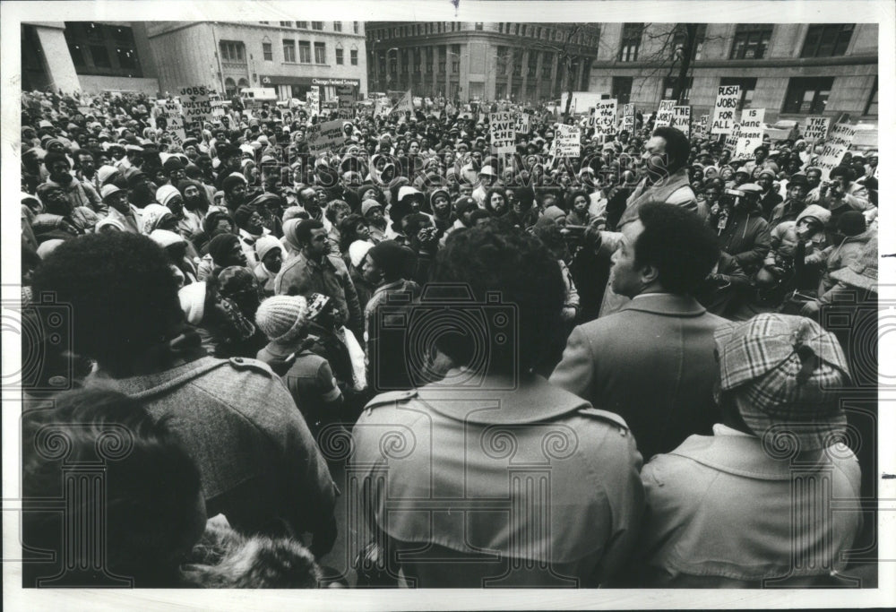 1980 Press Photo Pix Jackson Addressing Crowd Plaza