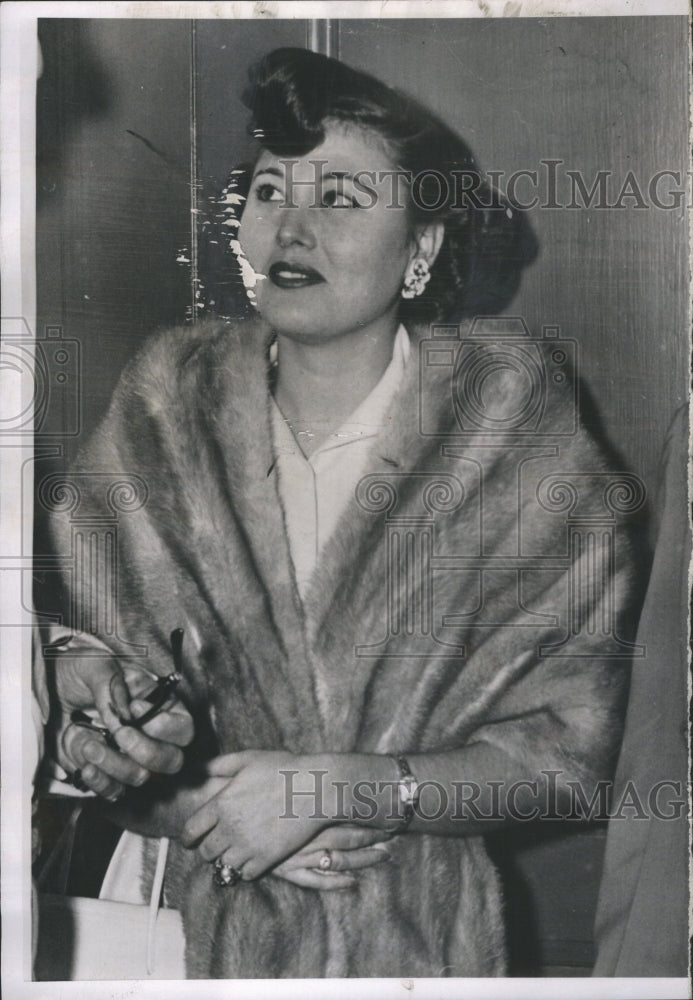 1956 Press Photo Miami Beach Lucille Ann Strigtich Cour