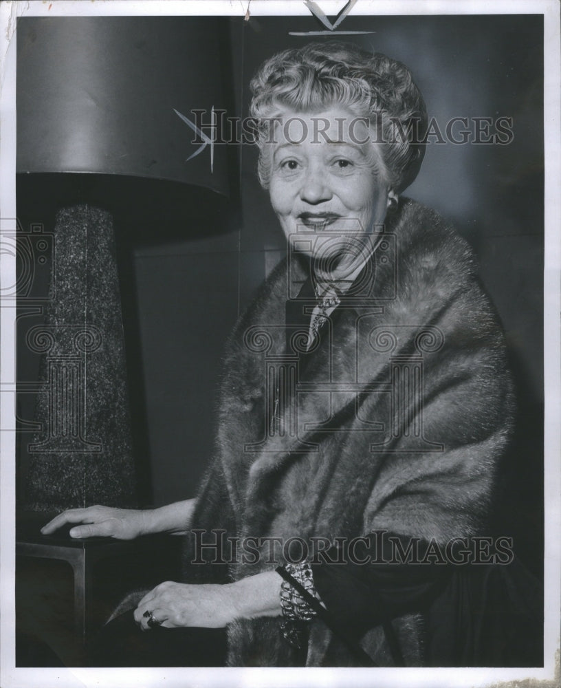 1957 Press Photo Fay Okell Bainter American Actress Los