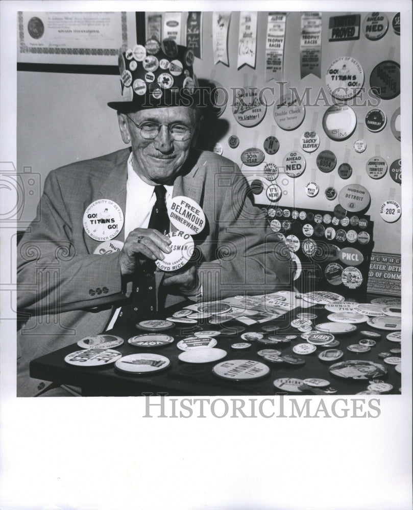 1960 Press Photo Williams Brueckman Buttons Elenk Lucky