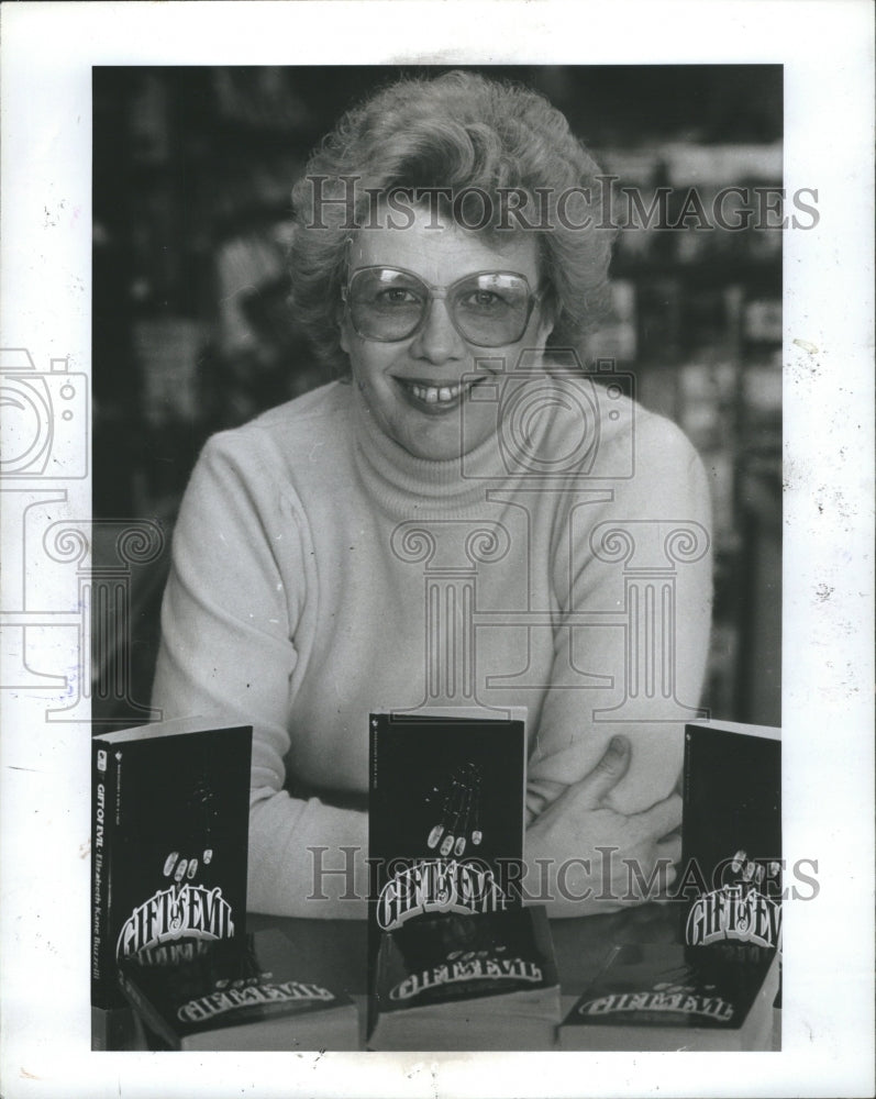 1984 Press Photo Elizabeth Kane Buzzeli