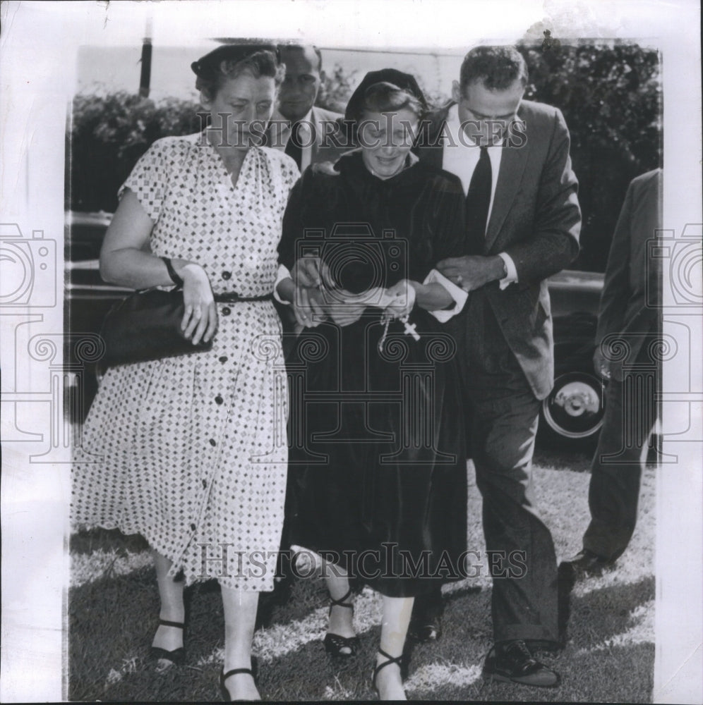 1956 Press Photo Mr &amp;Mrs Sptephen Ruotolol