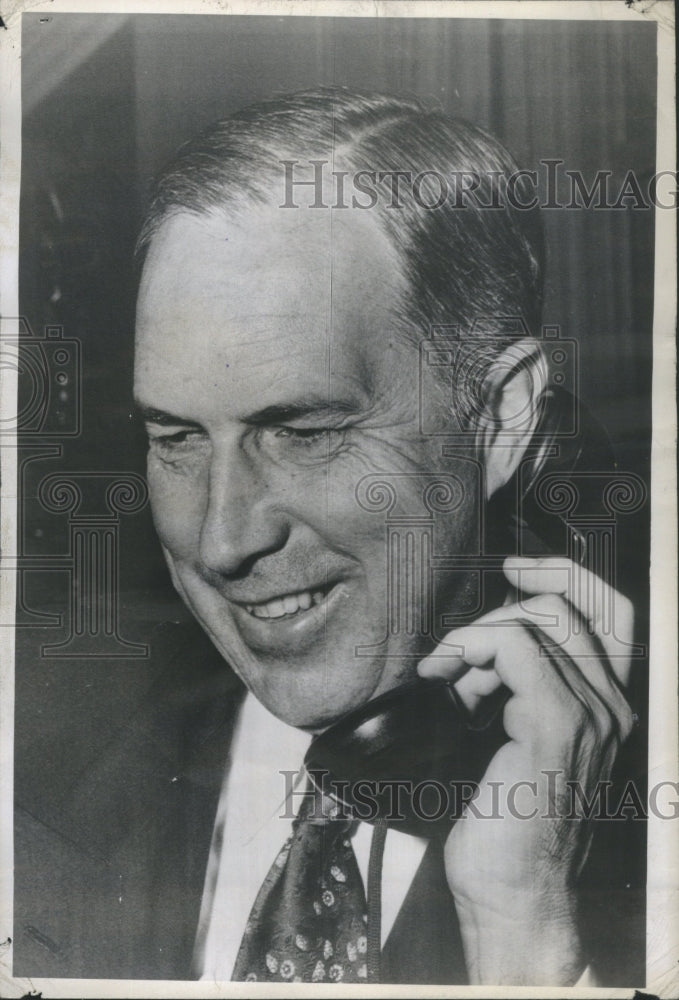 1947 Press Photo Kenneth Claiborne Royall on phone