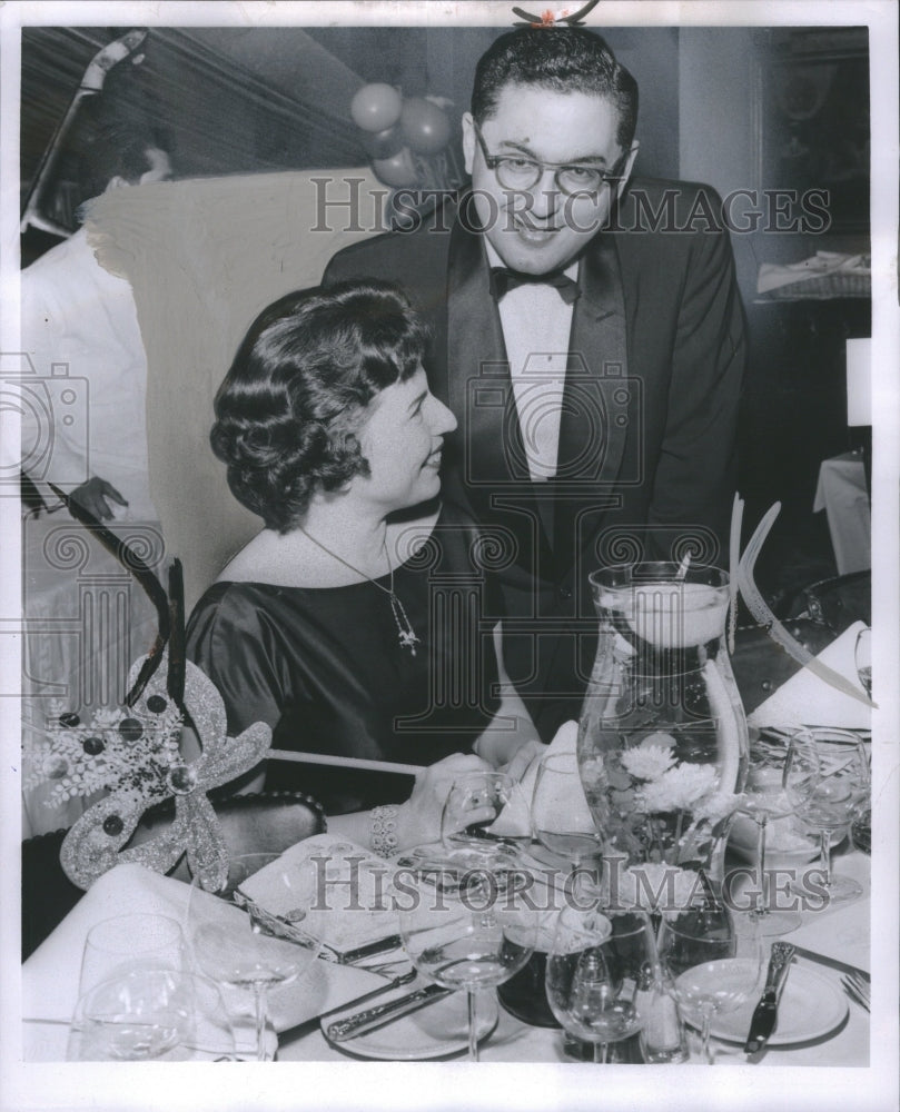 1961 Press Photo Lawrence a. Fleischman &amp; wife