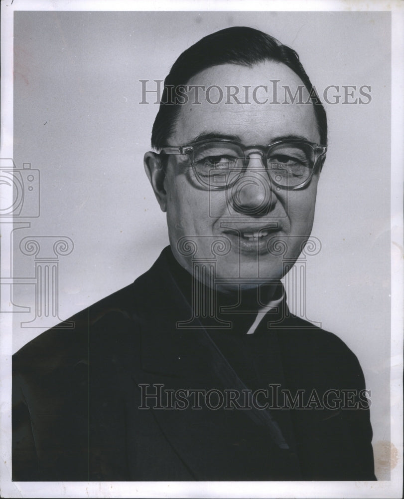 Press Photo Rev. Hubert Maino