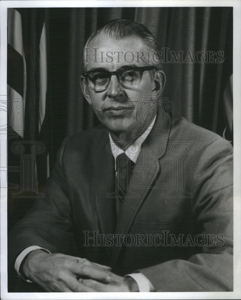 1973 Press Photo National Aeronautics Space James