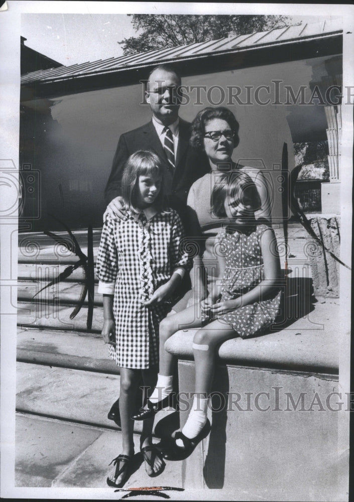 1967 Press Photo Educator Mc Kean John