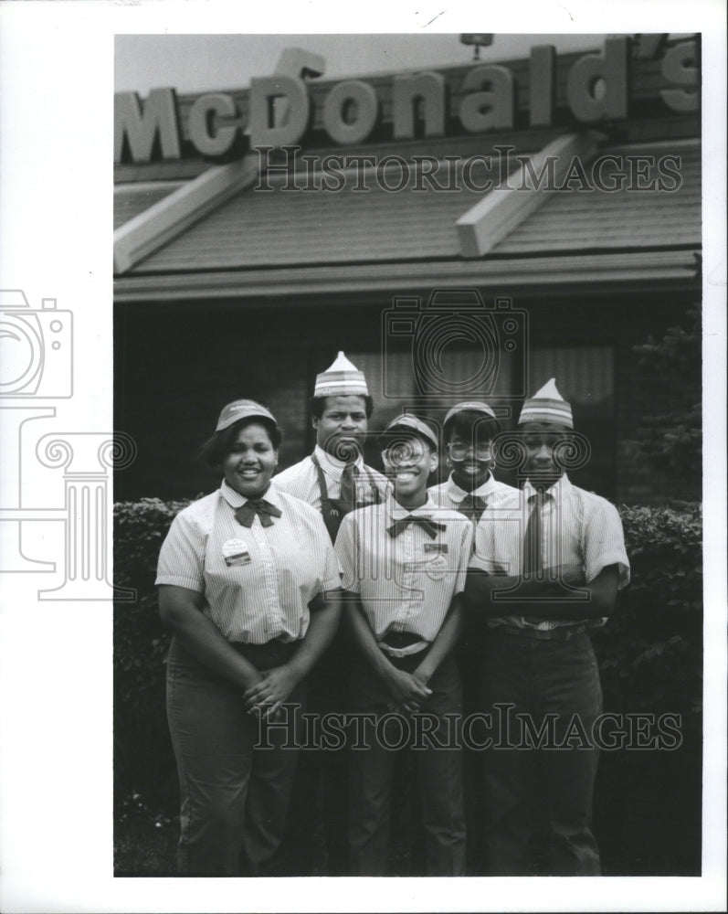 1987 Press Photo McDonald World Chain Million Customer