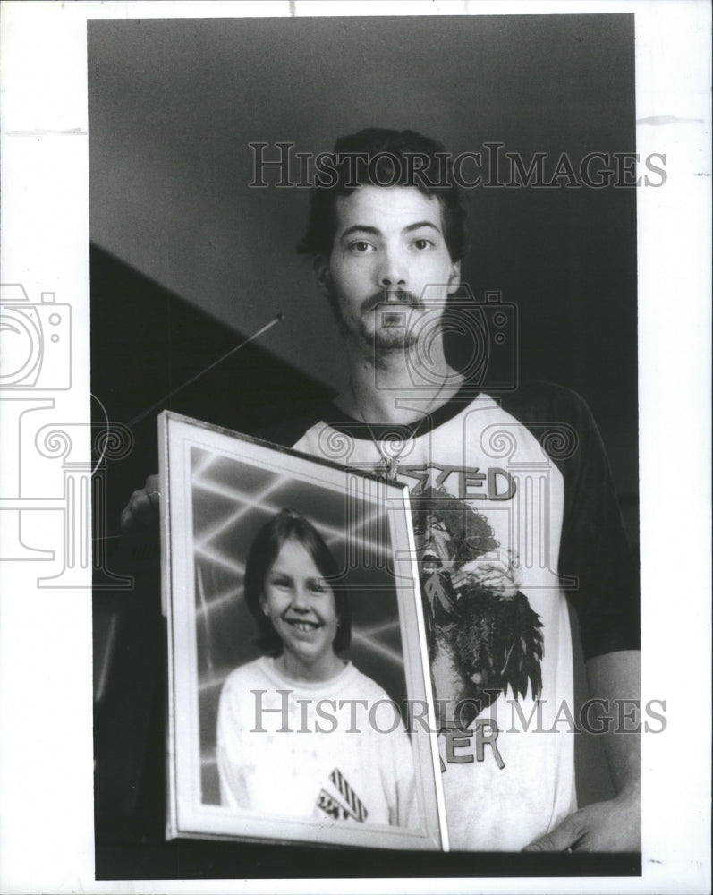 1990 Press Photo JAMES McMAHAN-Friend Lisa&#39;s mother