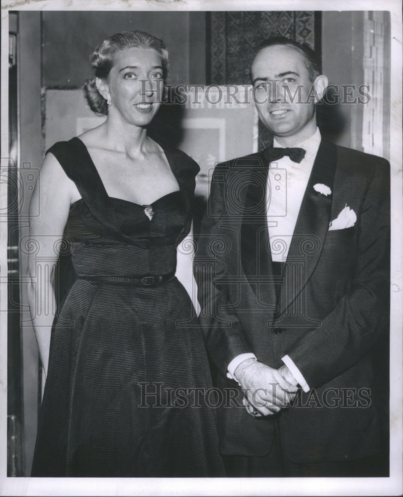 1955 Press Photo Mrs Paul Mckenney and companion