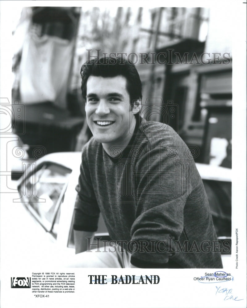 2001 Press Photo Sean Maher THE BADLAND Officer Ryan