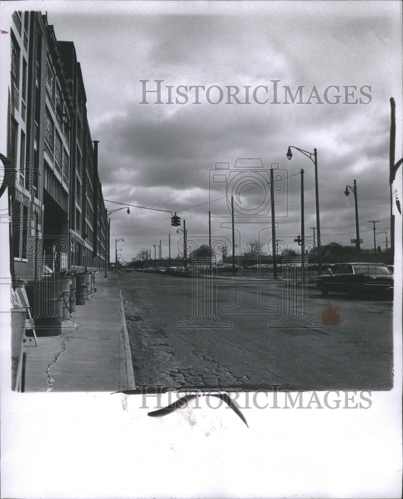 1964 Press Photo Manchester Old Ford Building,deserted