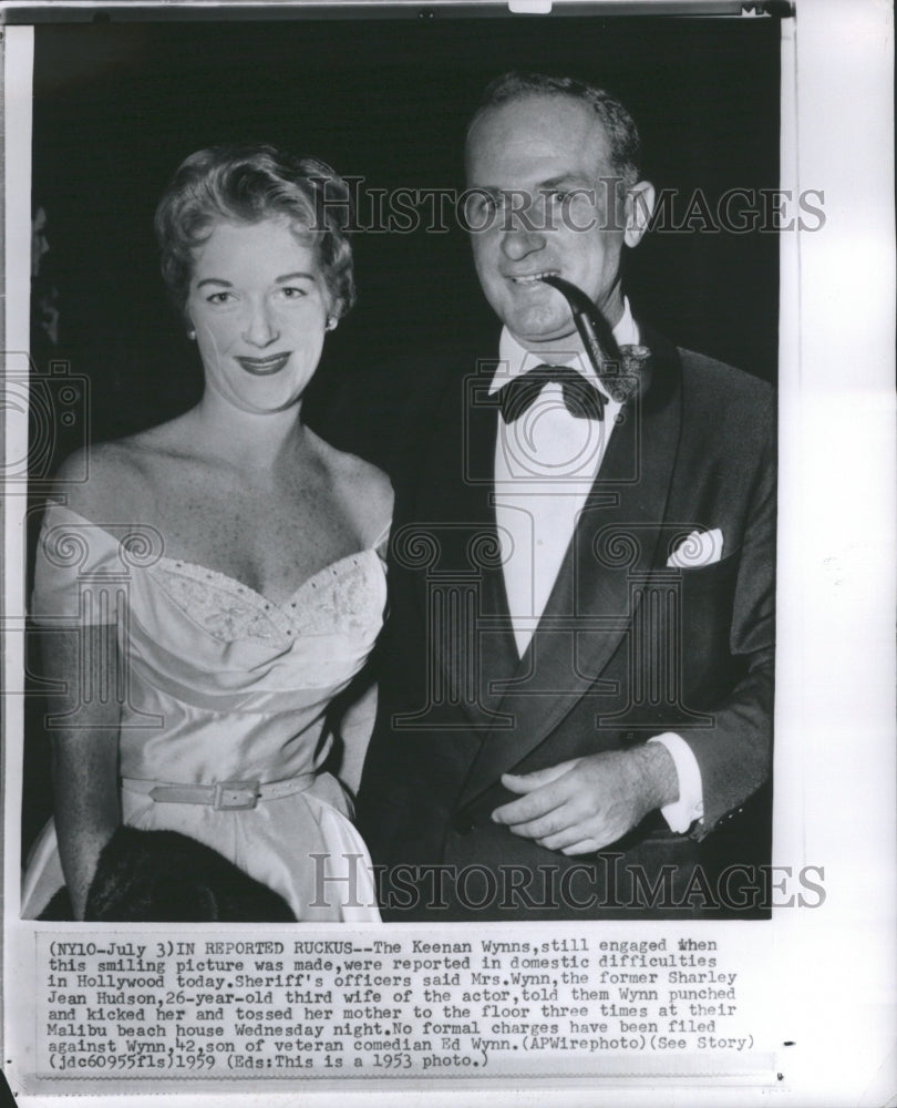 1953 Press Photo Kennan Wynn Wife Jean Hudson Domestic